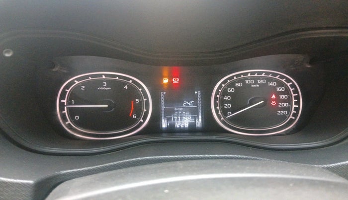 2016 Maruti Vitara Brezza ZDI, Diesel, Manual, 1,77,798 km, interior