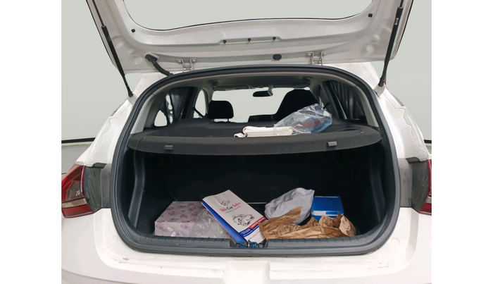 2022 Hyundai NEW I20 SPORTZ 1.2 AT, Petrol, Automatic, 37,413 km, exterior