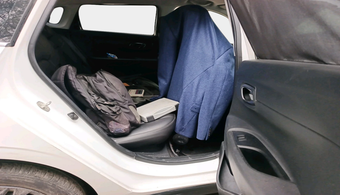 2022 Hyundai NEW I20 SPORTZ 1.2 AT, Petrol, Automatic, 37,413 km, interior