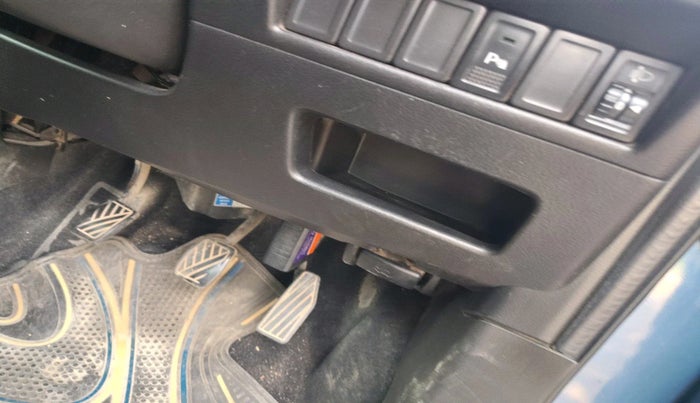 2016 Maruti Baleno ZETA DIESEL 1.3, Diesel, Manual, 1,94,715 km, interior