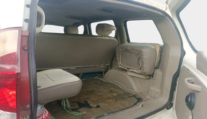 2018 Mahindra Xylo H4 BS IV, Diesel, Manual, 3,49,706 km, exterior