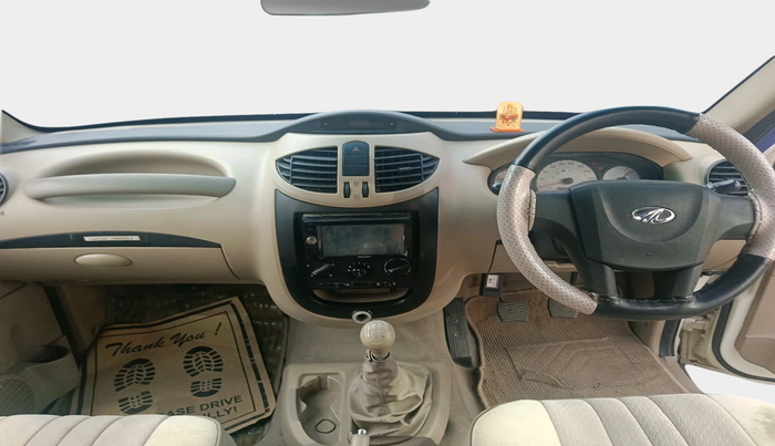 2018 Mahindra Xylo H4 BS IV, Diesel, Manual, 3,49,706 km, interior