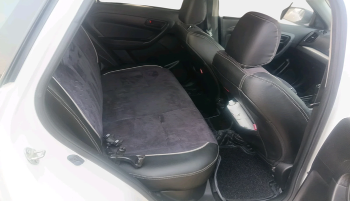 2020 Maruti Vitara Brezza VXI, Petrol, Manual, 89,325 km, interior