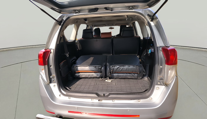 2019 Toyota Innova Crysta 2.4 G 8 STR, Diesel, Manual, 1,54,990 km, exterior