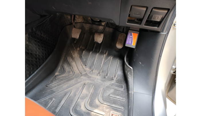 2019 Toyota Innova Crysta 2.4 G 8 STR, Diesel, Manual, 1,54,990 km, interior