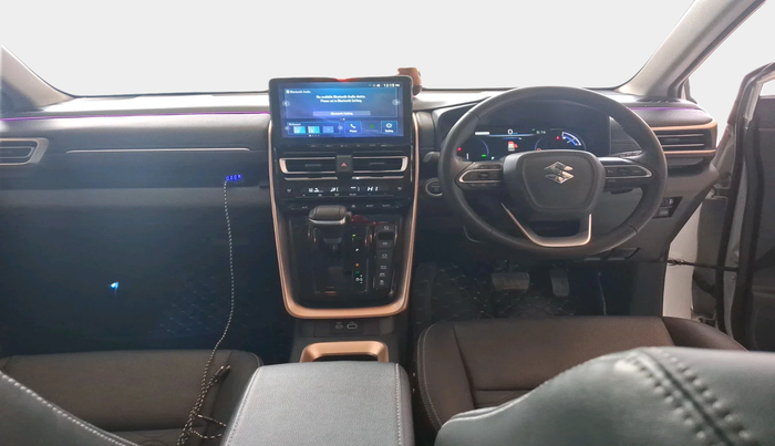 2025 Maruti Invicto ALPHA PLUS 7 STRONG HYBRID , Hybrid, Automatic, 11,683 km, interior