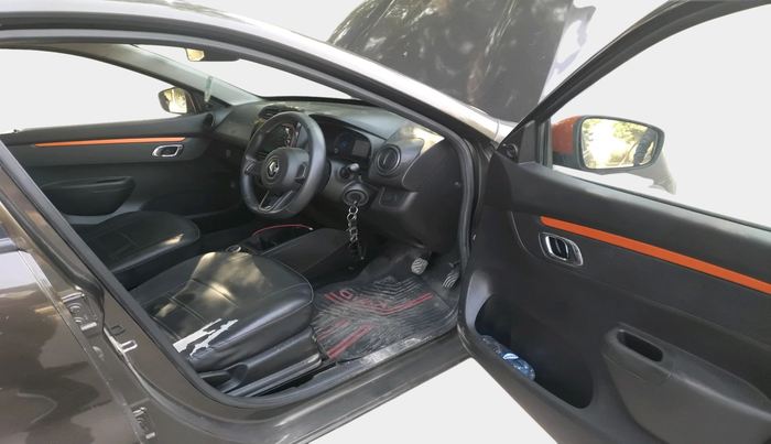 2021 Renault Kwid CLIMBER 1.0 AMT (O), Petrol, Automatic, 51,584 km, interior