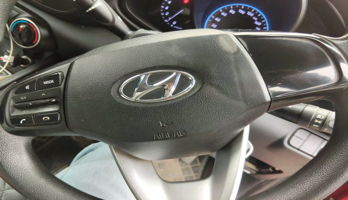 2020 Hyundai VENUE S 1.2, Petrol, Manual, 88,129 km, interior