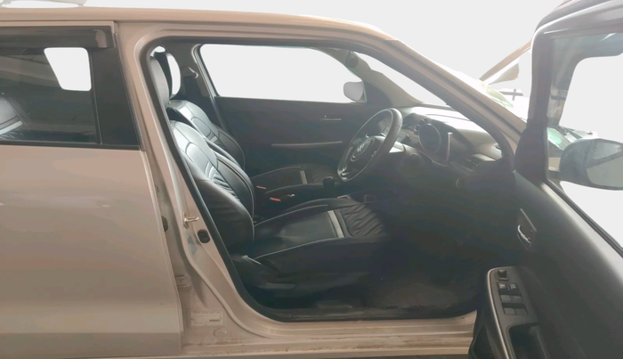 2022 Maruti Swift ZXI PLUS, Petrol, Manual, 25,424 km, interior