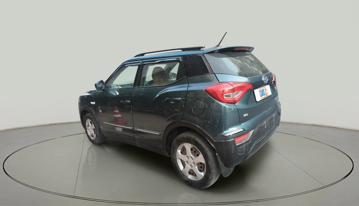2019 Mahindra XUV300 W6 1.5 DIESEL, Diesel, Manual, 1,00,592 km, exterior