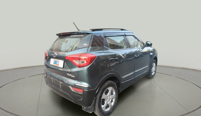 2019 Mahindra XUV300 W6 1.5 DIESEL, Diesel, Manual, 1,00,592 km, exterior
