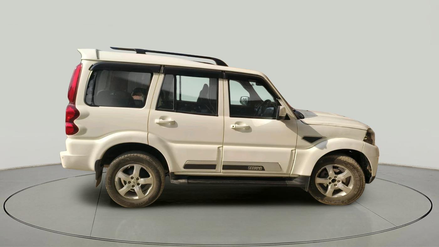 2018 Mahindra Scorpio S11 2WD, Diesel, Manual, 80,059 km, exterior