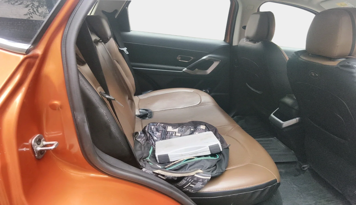 2019 Tata Harrier XT 2.0L KRYOTEC, Diesel, Manual, 32,747 km, interior