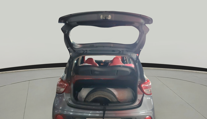 2017 Hyundai Grand i10 SPORTZ 1.2 KAPPA VTVT, Petrol, Manual, 1,06,511 km, exterior