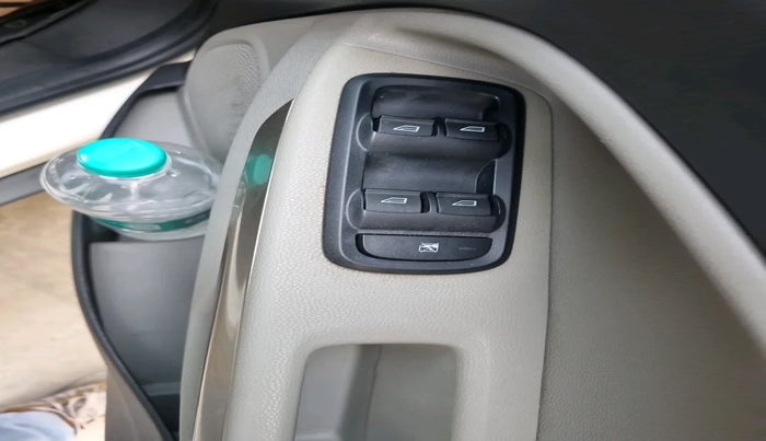 2015 Ford Ecosport TITANIUM 1.5L DIESEL, Diesel, Manual, 82,233 km, interior