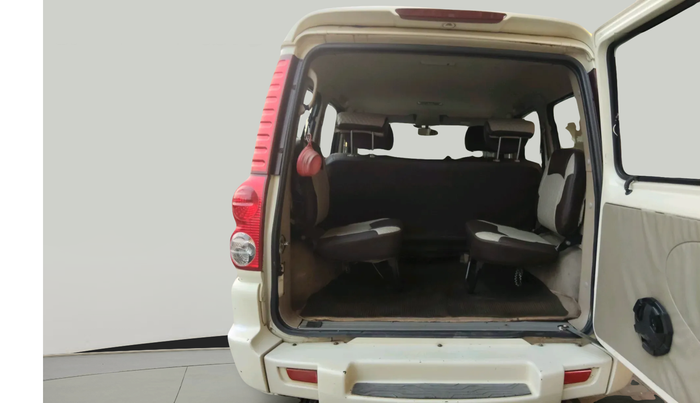 2012 Mahindra Scorpio SLE, Diesel, Manual, 16,654 km, exterior