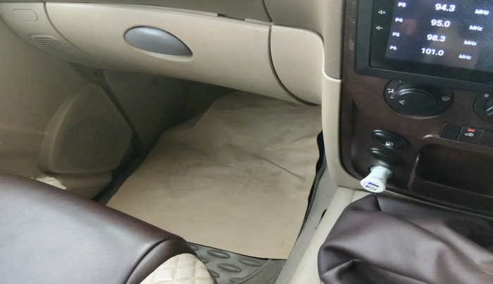 2012 Mahindra Scorpio SLE, Diesel, Manual, 16,654 km, interior