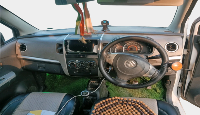 2010 Maruti Wagon R 1.0 VXI, Petrol, Manual, 1,18,175 km, interior