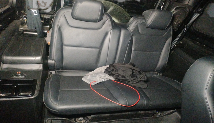 2024 Mahindra Thar AX (O) D 2WD HT, Diesel, Manual, 33,423 km, interior