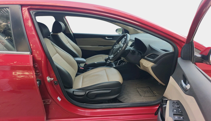 2018 Hyundai Verna 1.6 VTVT SX O, Petrol, Manual, 74,745 km, interior