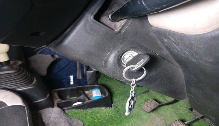 2020 Maruti Eeco 5 STR WITH A/C+HTR CNG, Petrol, Manual, 75,102 km, interior