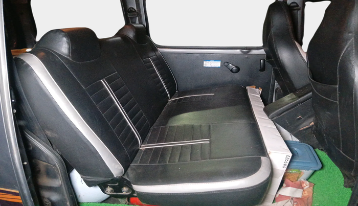 2020 Maruti Eeco 5 STR WITH A/C+HTR CNG, Petrol, Manual, 75,102 km, interior