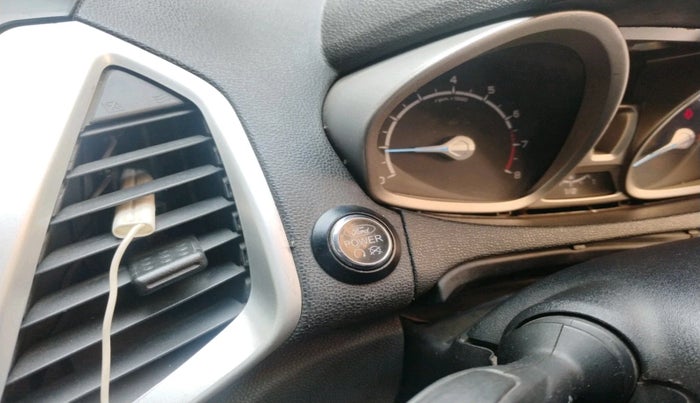 2013 Ford Ecosport TITANIUM 1.0L ECOBOOST, Petrol, Manual, 1,50,000 km, interior