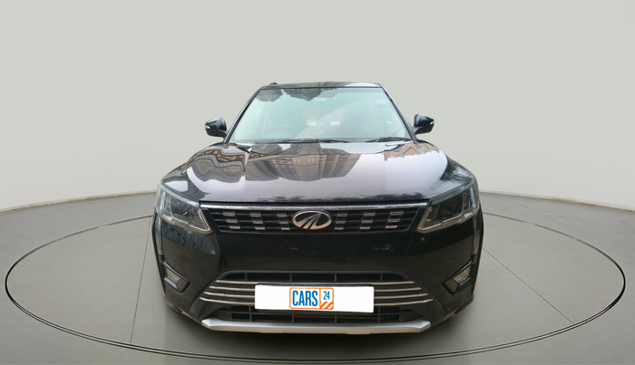 2022 Mahindra XUV300 W8 (O) 1.2 PETROL, Petrol, Manual, 67,019 km, exterior
