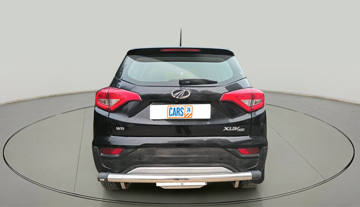 2022 Mahindra XUV300 W8 (O) 1.2 PETROL, Petrol, Manual, 67,019 km, exterior