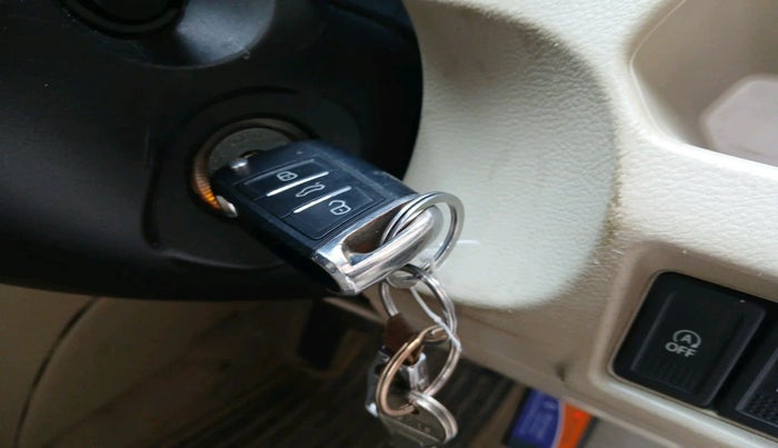 2017 Maruti Ciaz DELTA DIESEL 1.3, Diesel, Manual, 1,46,242 km, interior