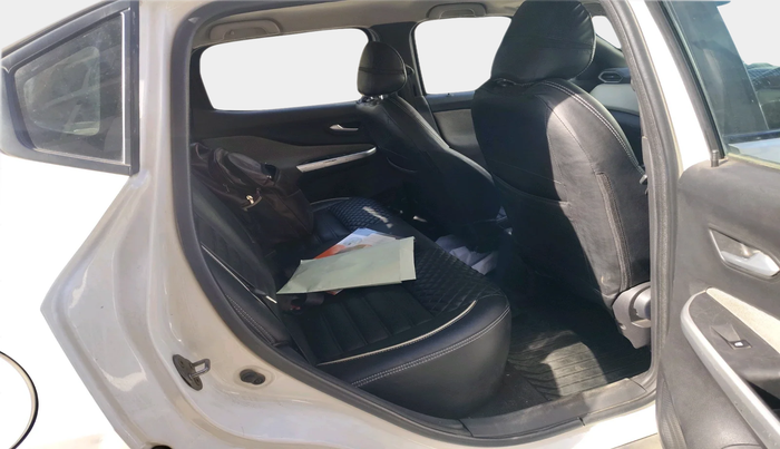 2021 Nissan MAGNITE XV MT, Petrol, Manual, 22,705 km, interior