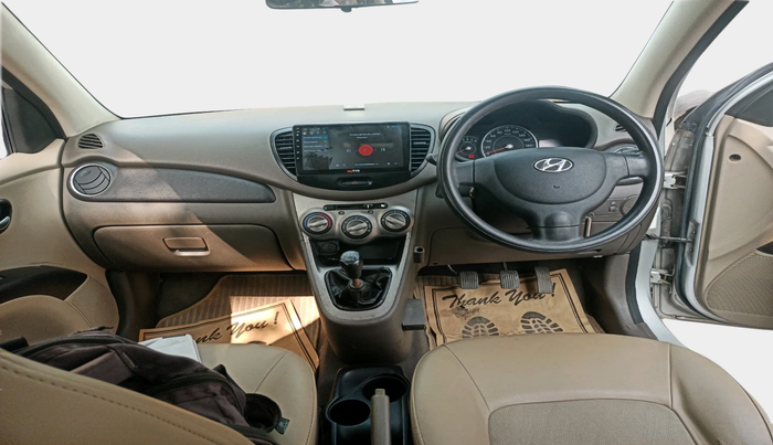 2013 Hyundai i10 MAGNA 1.2, Petrol, Manual, 86,986 km, interior