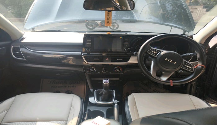 2021 KIA SELTOS HTK PLUS 1.5, Petrol, Manual, 60,570 km, interior