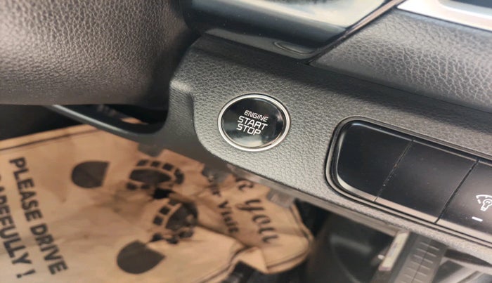 2021 KIA SELTOS HTK PLUS 1.5, Petrol, Manual, 60,570 km, interior