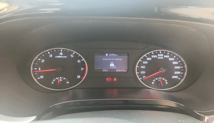 2021 KIA SELTOS HTK PLUS 1.5, Petrol, Manual, 60,570 km, interior