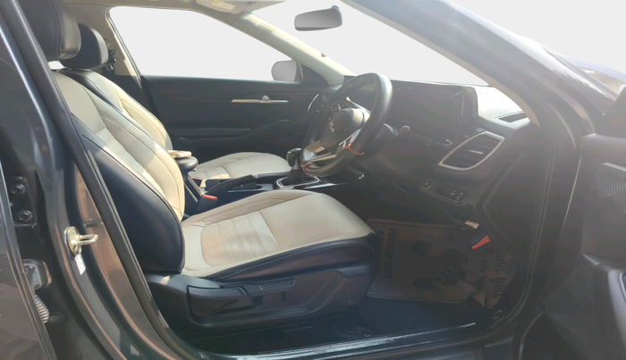 2021 KIA SELTOS HTK PLUS 1.5, Petrol, Manual, 60,570 km, interior