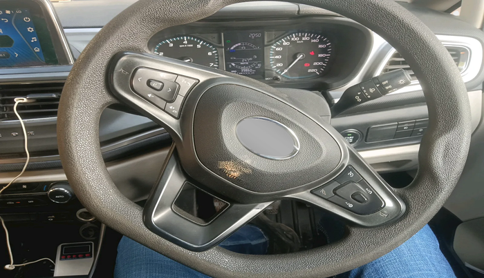 2021 Tata ALTROZ XT PETROL, Petrol, Manual, 39,860 km, interior