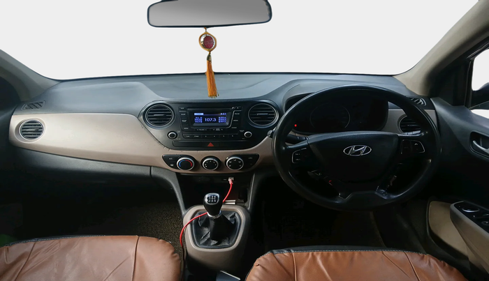 2015 Hyundai Grand i10 SPORTZ 1.2 KAPPA VTVT, Petrol, Manual, 1,14,445 km, interior