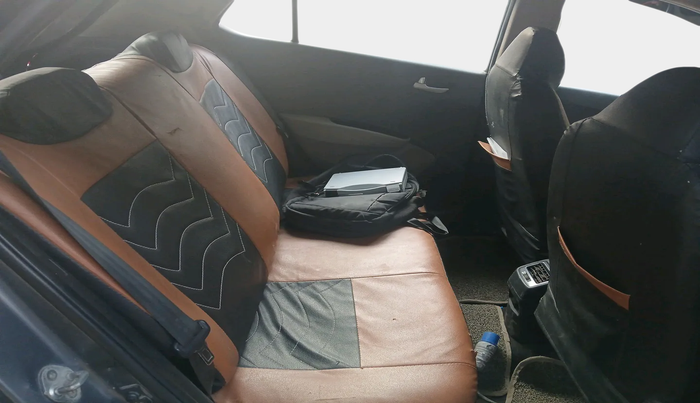 2015 Hyundai Grand i10 SPORTZ 1.2 KAPPA VTVT, Petrol, Manual, 1,14,445 km, interior