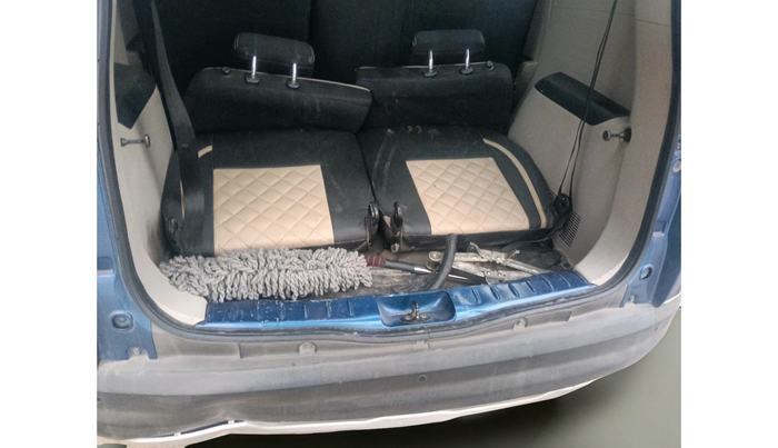 2020 Renault TRIBER RXT, Petrol, Manual, 1,35,026 km, exterior