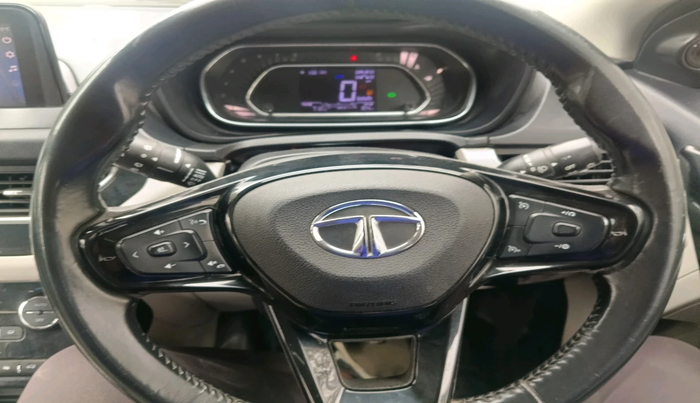 2022 Tata NEXON XZ PLUS PETROL SUNROOF, Petrol, Manual, 96,425 km, interior
