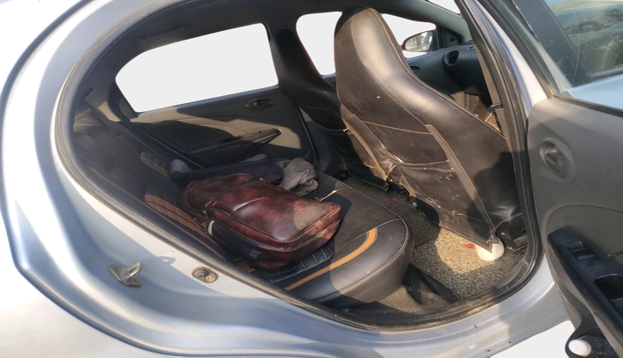 2012 Toyota Etios Liva G, Petrol, Manual, 1,82,437 km, interior