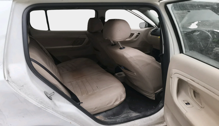 2011 Skoda Fabia ACTIVE 1.2 MPI, Petrol, Manual, 50,000 km, interior