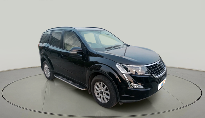 2019 Mahindra XUV500 W9, Diesel, Manual, 68,352 km, exterior