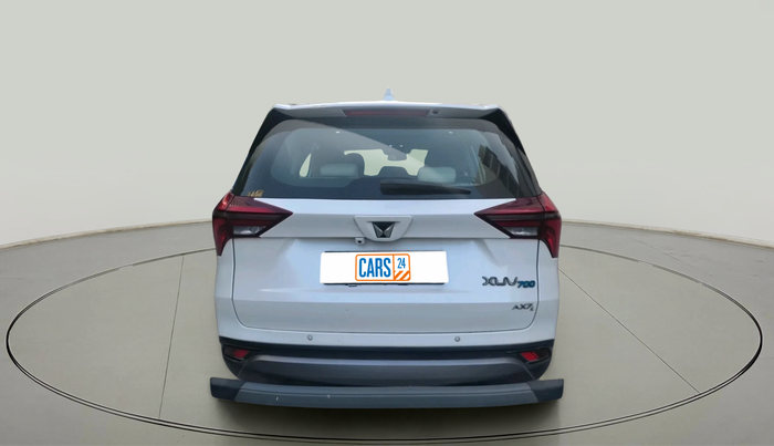2024 Mahindra XUV700 AX 7 LUXURY P AT 7 STR, Petrol, Automatic, 28,392 km, exterior