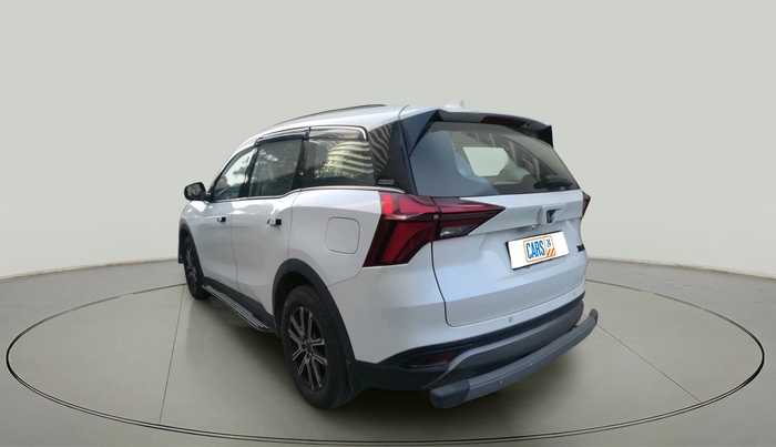 2024 Mahindra XUV700 AX 7 LUXURY P AT 7 STR, Petrol, Automatic, 28,392 km, exterior