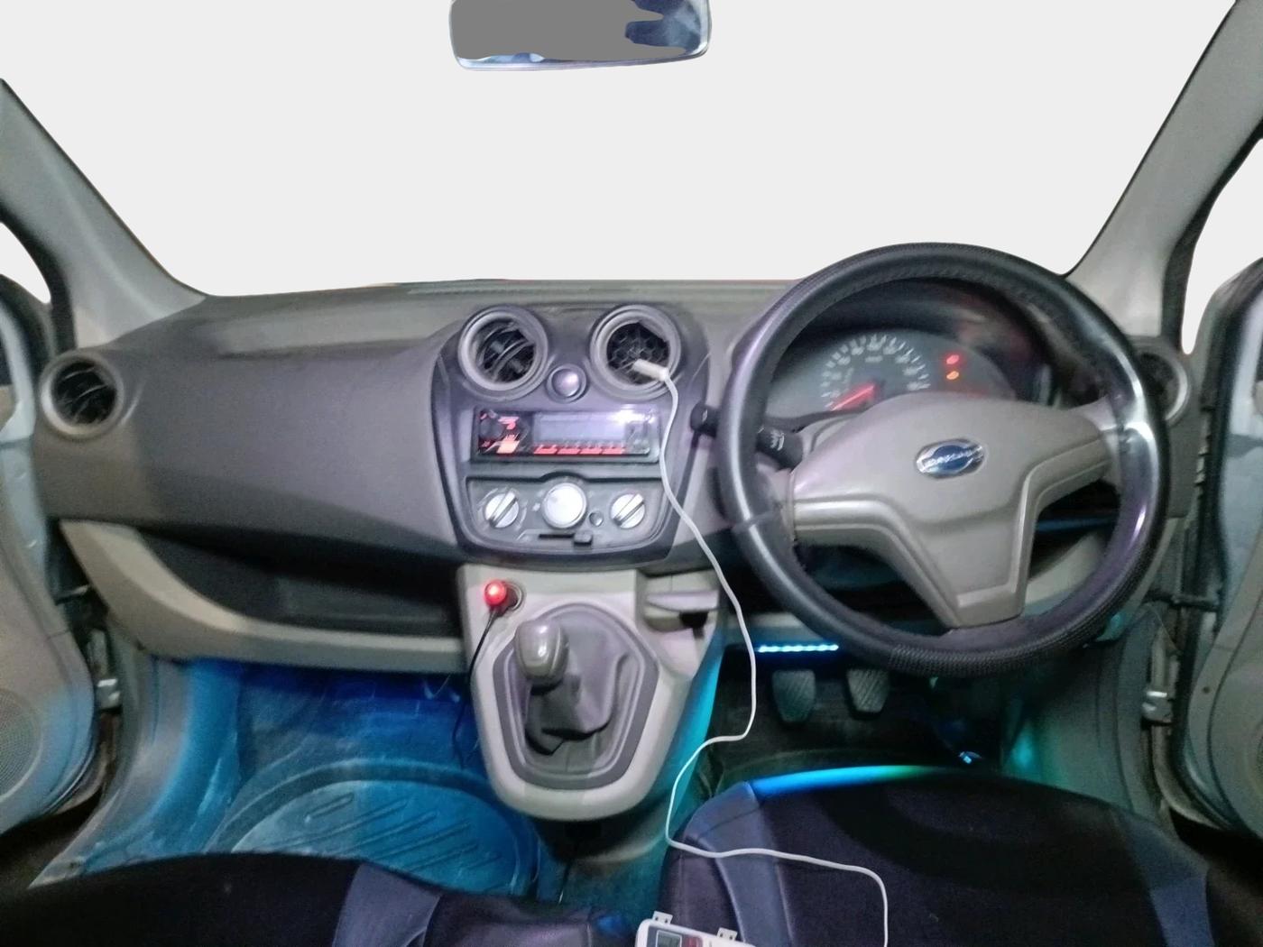 2014 Datsun Go T, Petrol, Manual, 65,054 km, interior