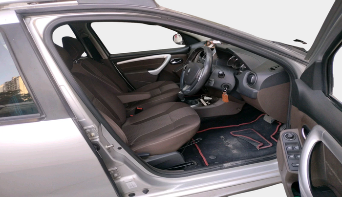 2016 Renault Duster 110 PS RXL 4X2 AMT, Diesel, Automatic, 45,719 km, interior