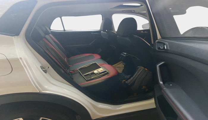 2023 Skoda KUSHAQ MONTE CARLO 1.0L TSI AT, Petrol, Automatic, 77,493 km, interior