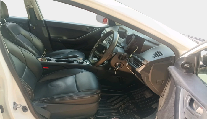 2024 Tata NEXON Smart Plus 1.2 Revotron 6 AMT, Petrol, Automatic, 20,184 km, interior